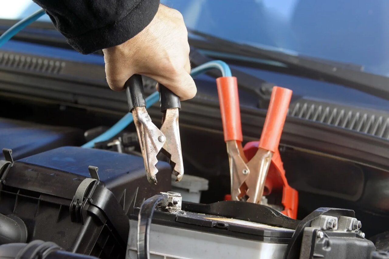علت خوابیدن باتری ماشین چیست؟ / بهترین راه‌های پیشگیری کدام است؟