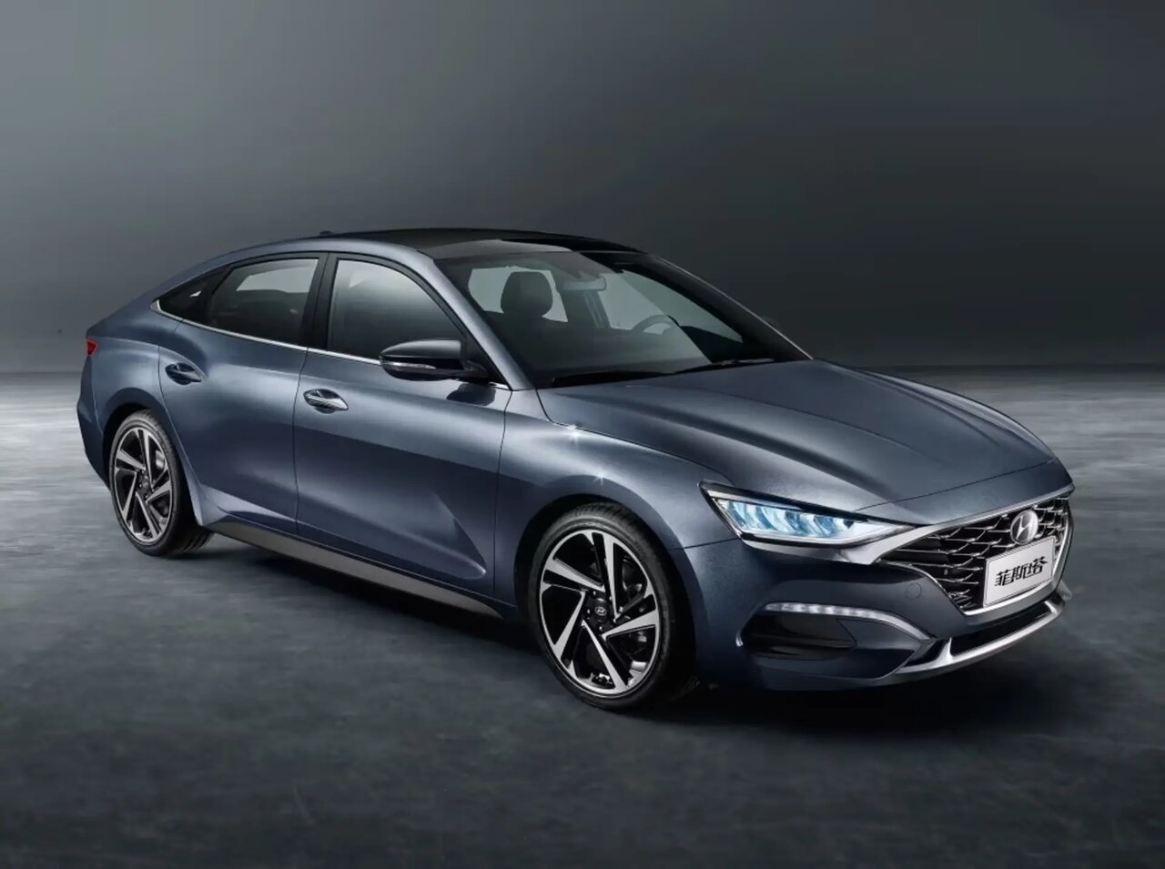 هیوندای لافستا به ایران می‌آید / عکس