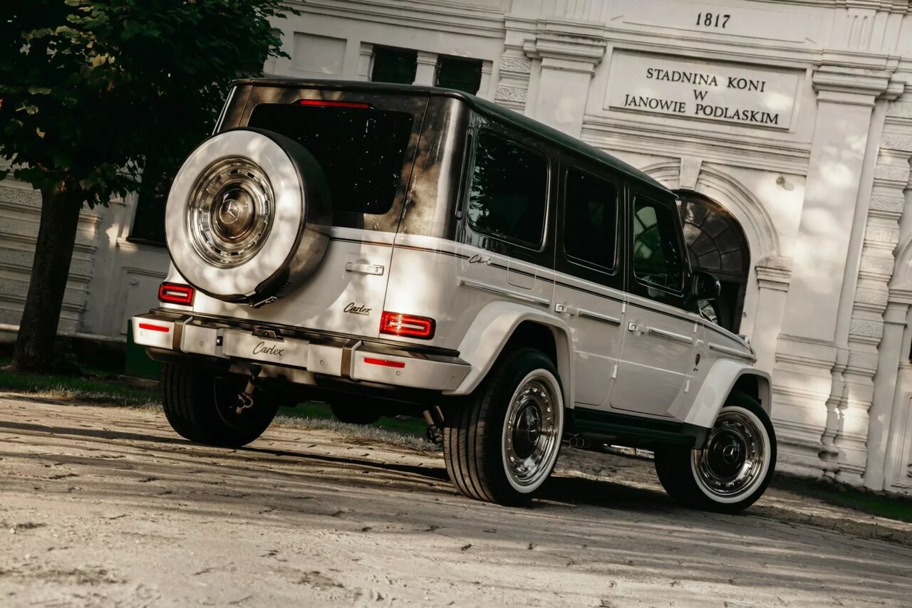 تزئین مرسدس بنز با پودر الماس و پوست کروکودیل / شاسی‌بلند ۱۷۰ میلیارد تومانی / عکس