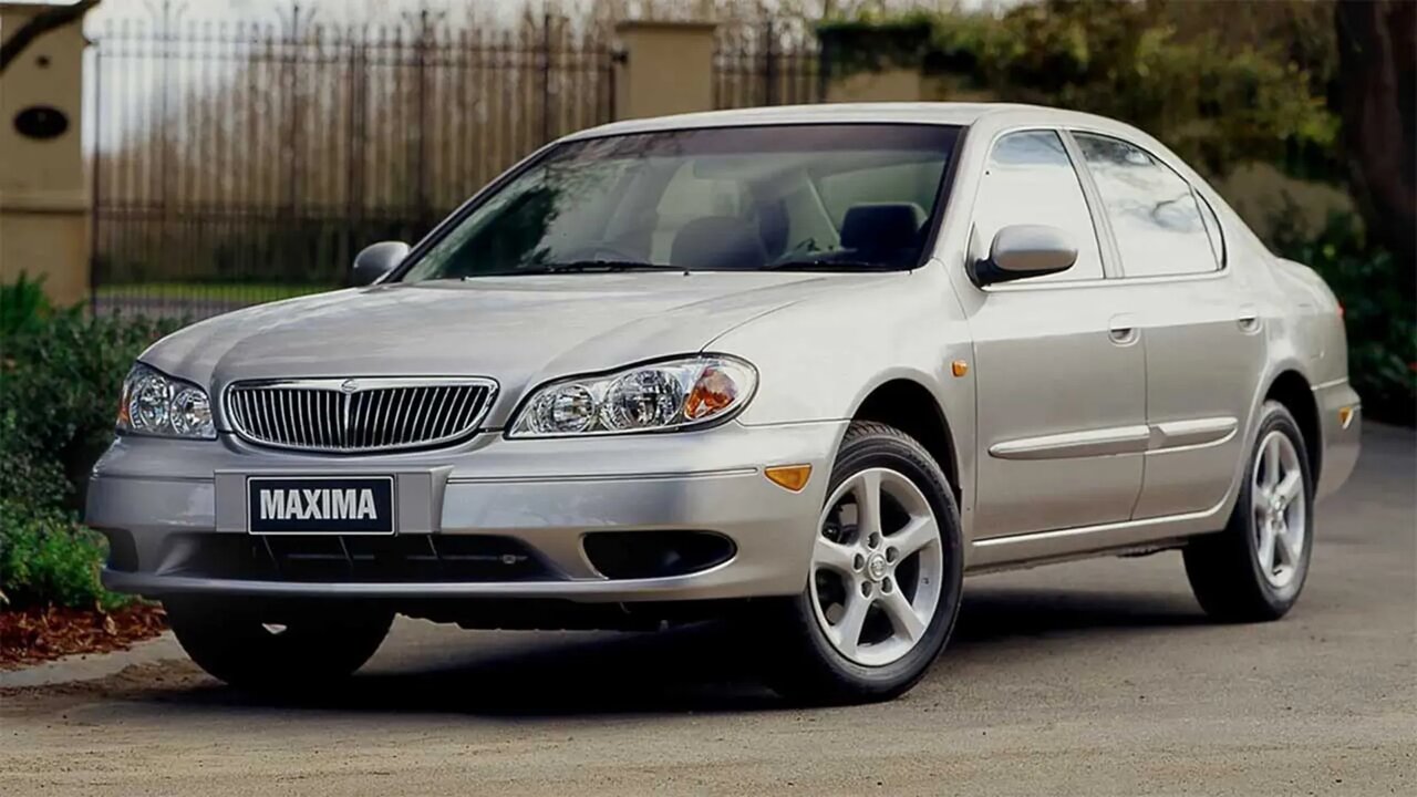 با یک میلیارد تومان چه خودروهای خارجی کارکرده‌ای می‌توان خرید؟