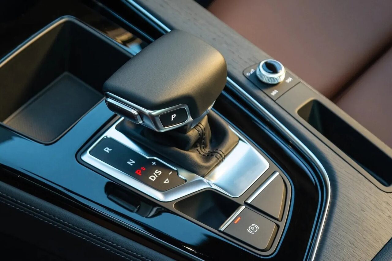 تقه زدن گیربکس خودرو / علل، پیامدها و راهکارهای رفع مشکل