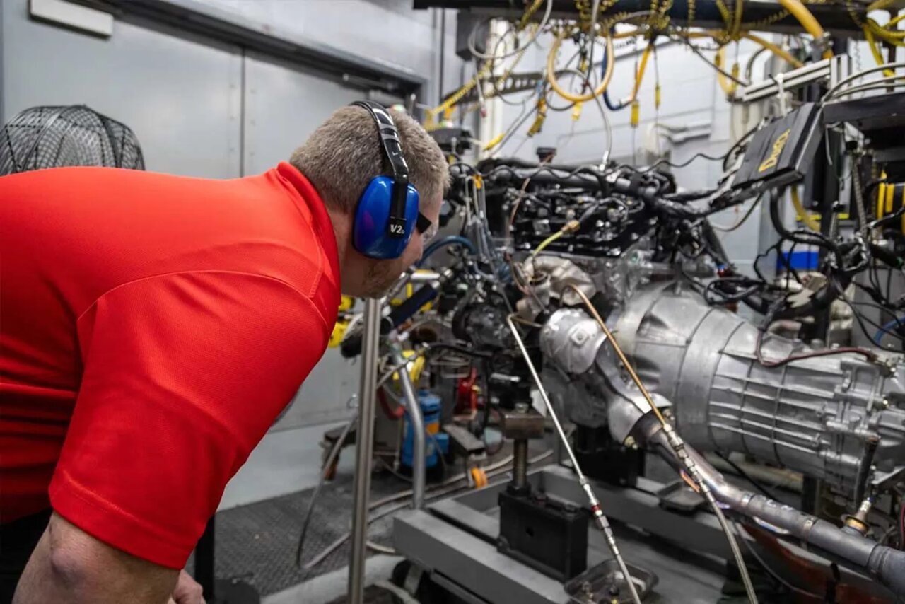 ۳۰۰ ساعت تخته‌گاز روی ردلاین! / آزمایش طاقت‌فرسای پیشرانه نیسان