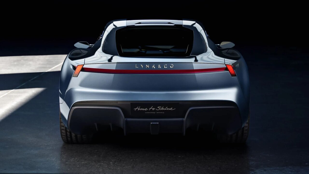 خودروی چینی که تغییر شکل می‌دهد /عکس