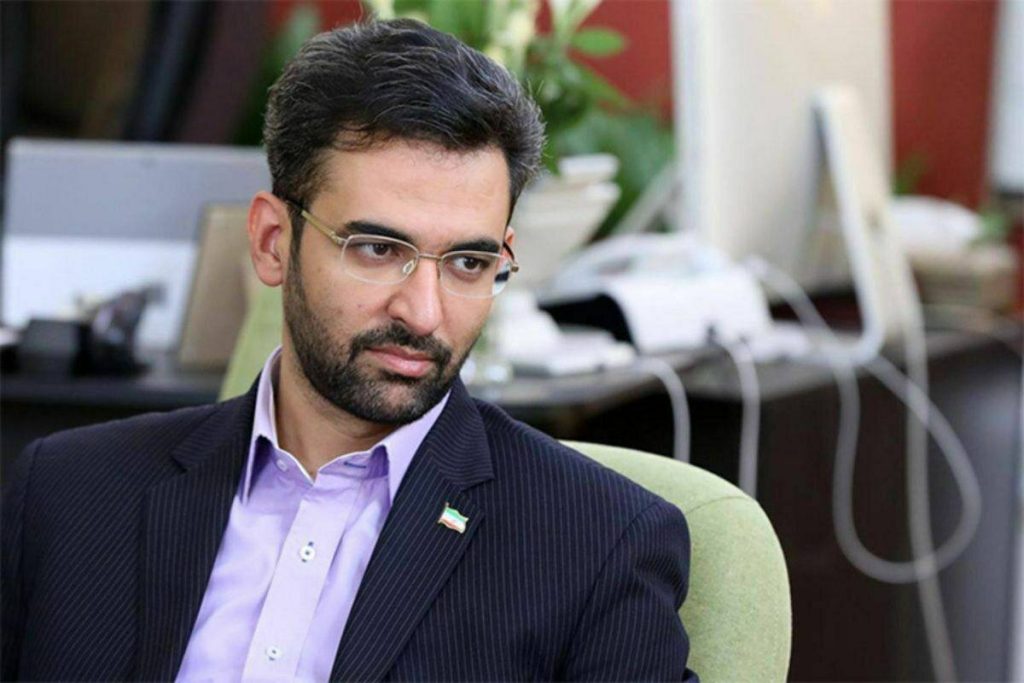 آذری جهرمی: بدون انتشار متن مصوبه نمی‌توان درباره «اینترنت طبقاتی» قضاوت کرد