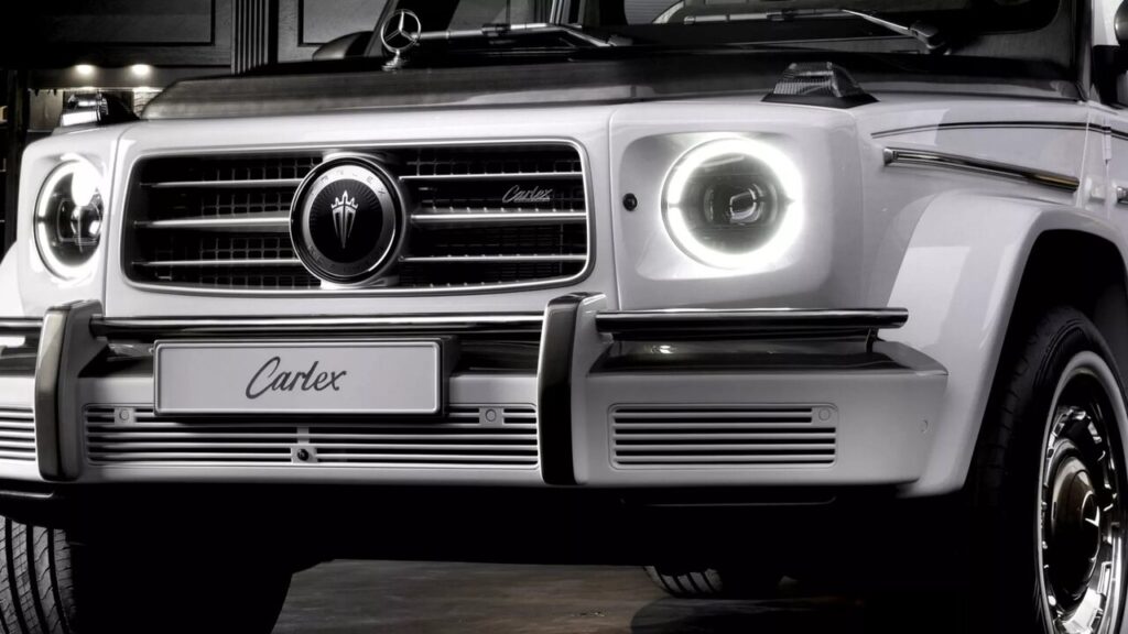 تزئین مرسدس بنز با پودر الماس و پوست کروکودیل / شاسی‌بلند ۱۷۰ میلیارد تومانی / عکس