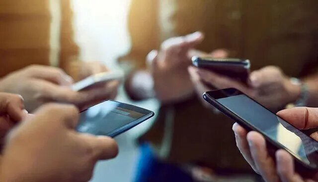 اعمال محدودیت بر ارتباطات تلفنی از خارج ایران